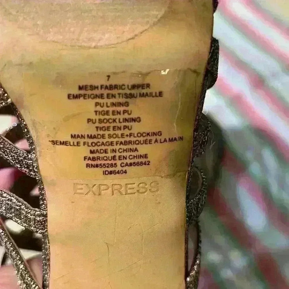 EXPRESS Gold Sandals 5 inch heel with zipper size 7 - Picture 3 of 5